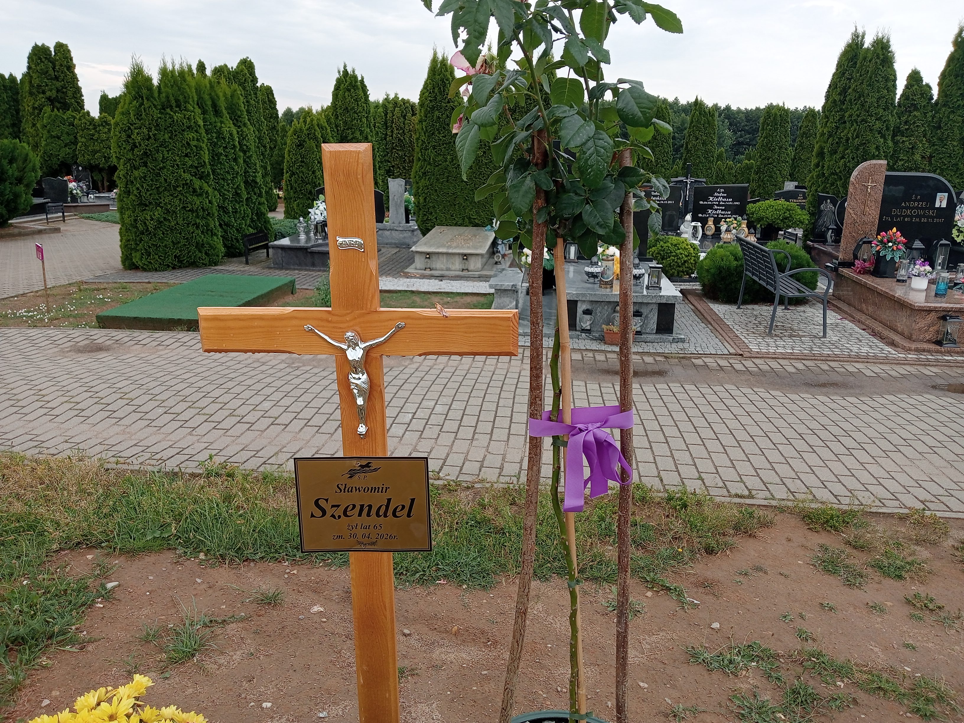 Grób Sławomir Szendel