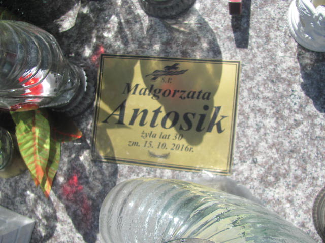 Jacek Antosik 1957 Kutno - Grobonet - Wyszukiwarka osób pochowanych