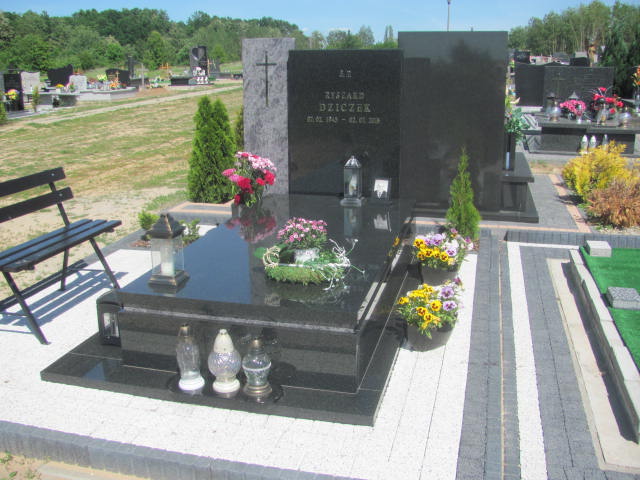 Grób Ryszard Dziczek